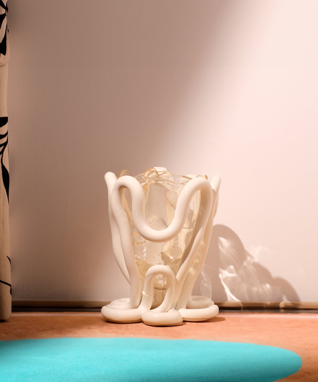Indian Summer Vase in White