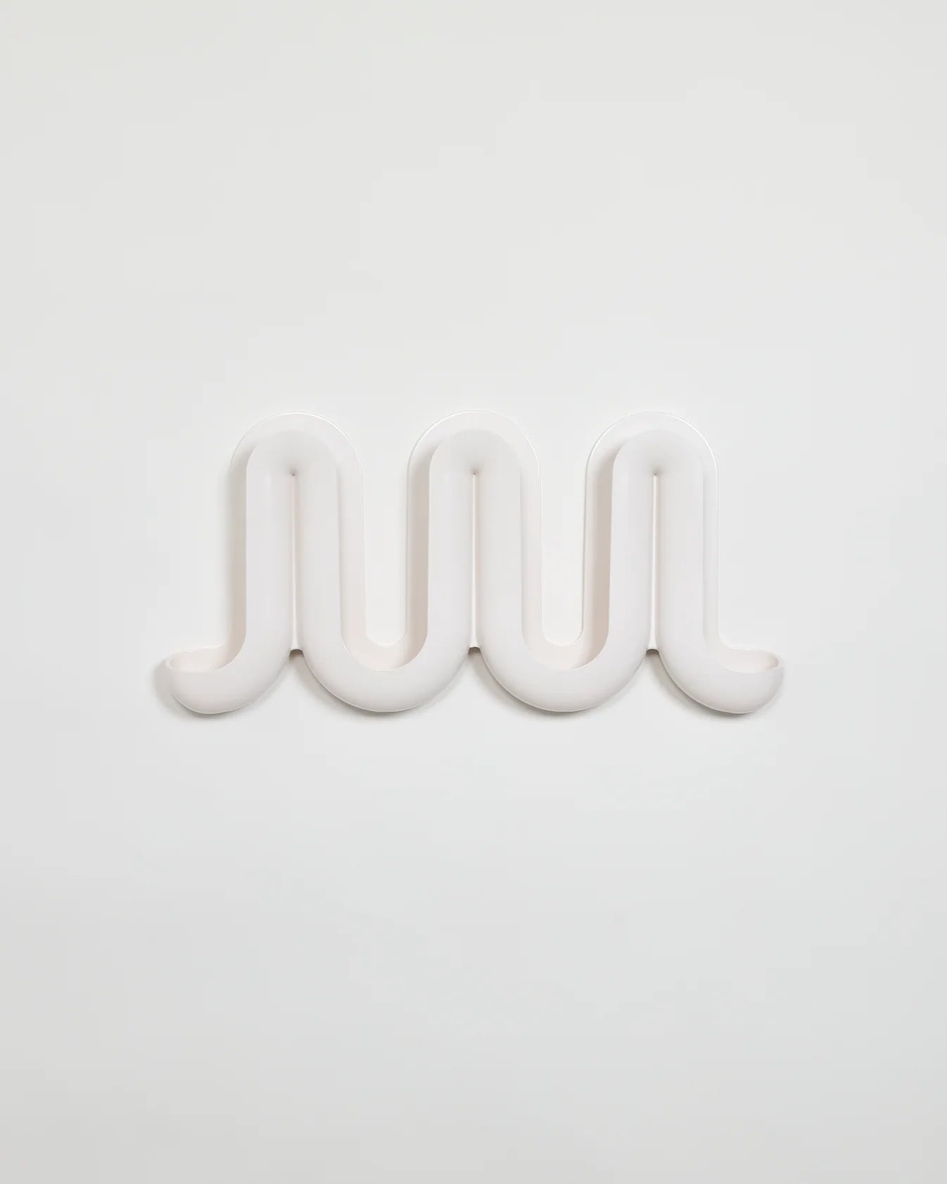 Swell Wall Catchall