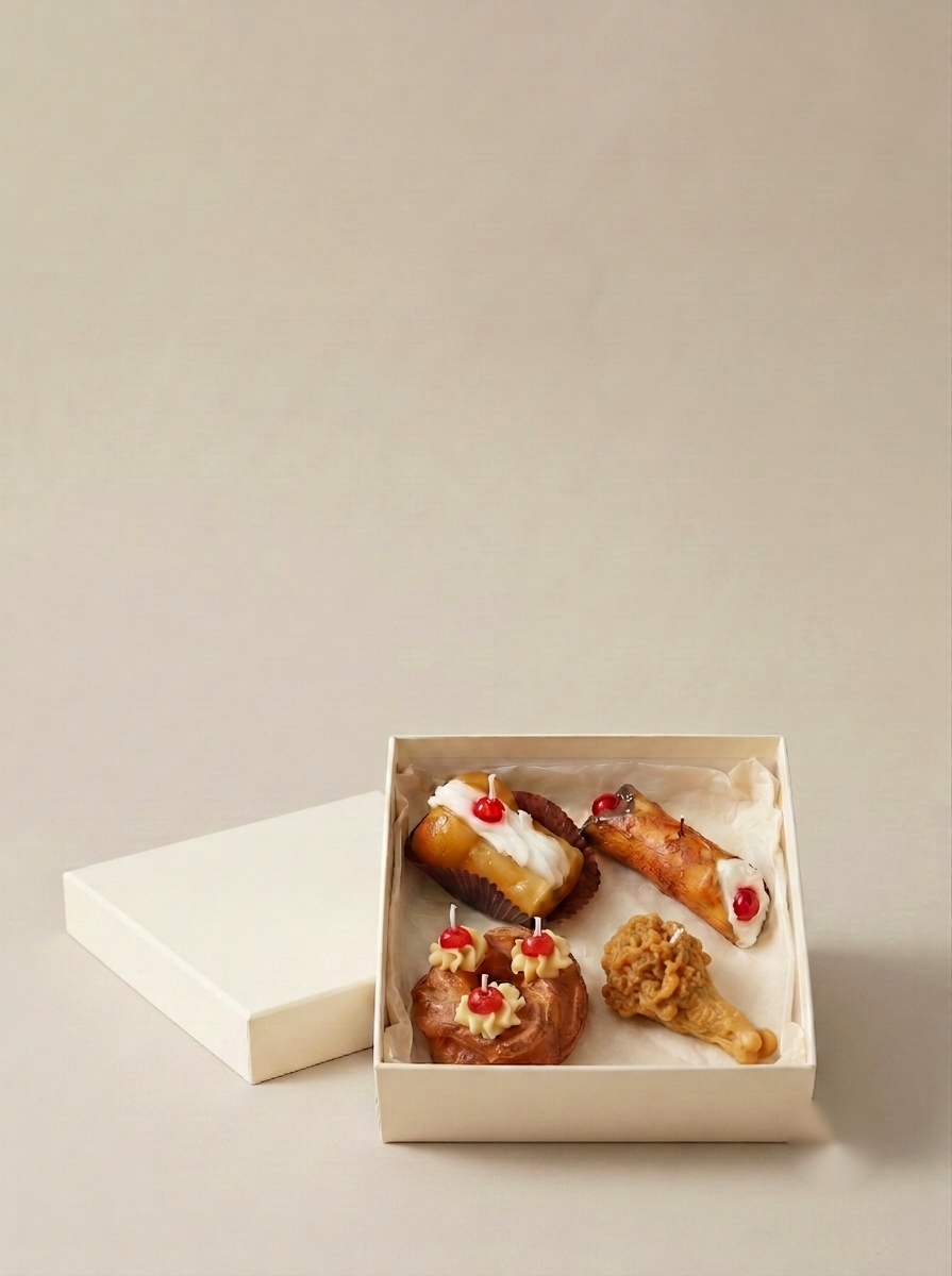 Guilty Pleasures No. 01 gift box of wax candles
