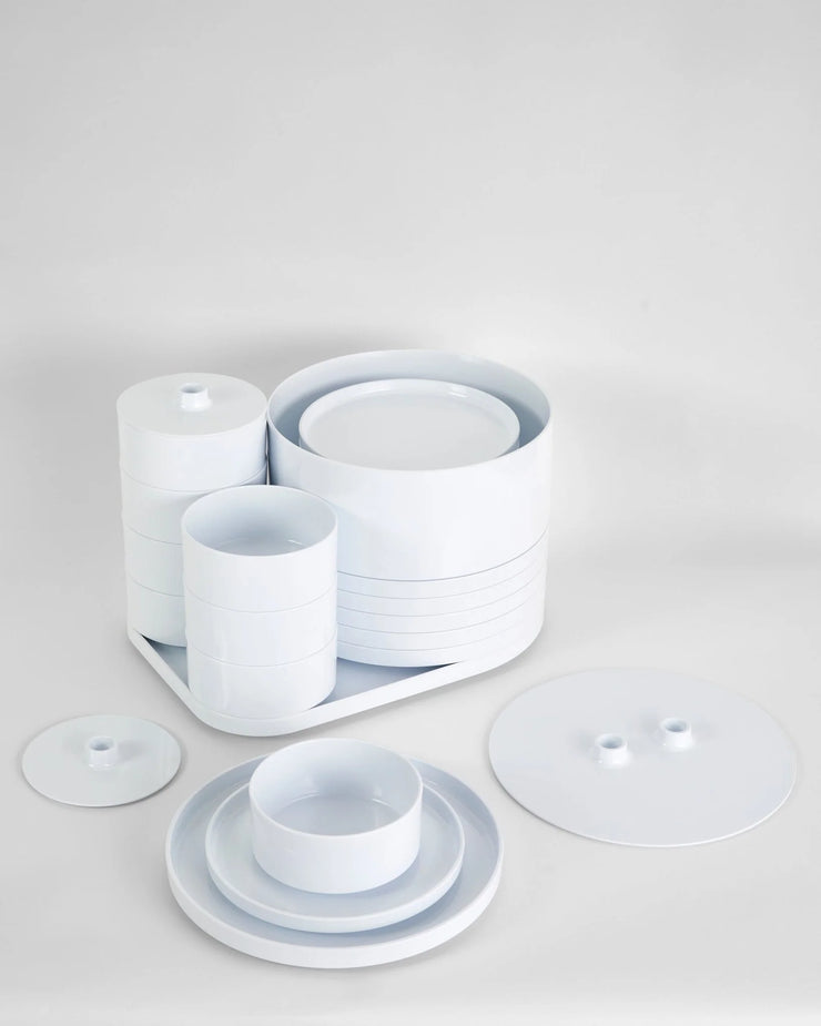 Max 1 Dinnerware Set