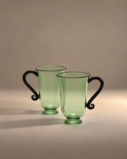 Grande Tasse in green with black handles, set of 2