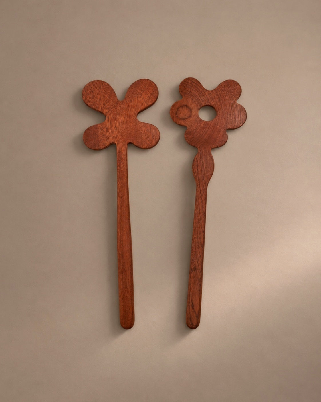 Serving Friends large flower wooden serving utensils, flat lay studio photo