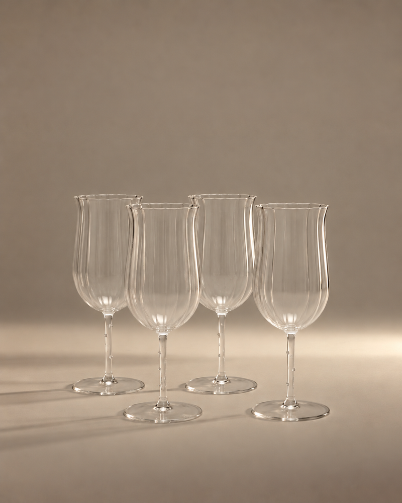 Tulip Wine Glass, Clear (Set of 4)
