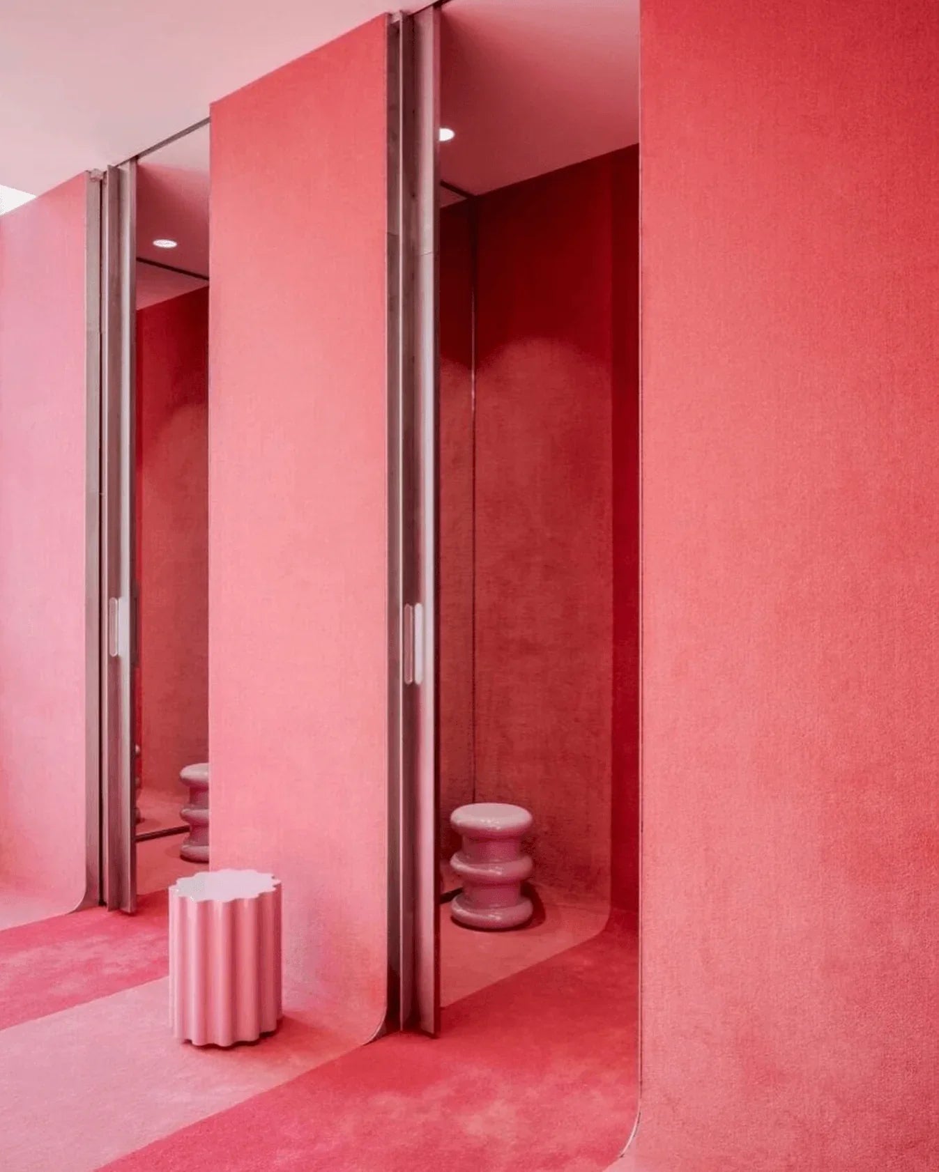 Pilastro Stool by Ettore Sottsass - Son of Rand